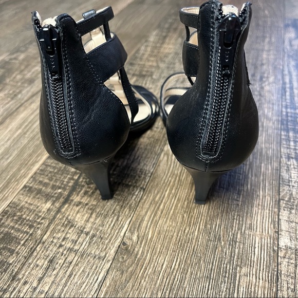 Nine West Black Sandal - Picture 4 of 13